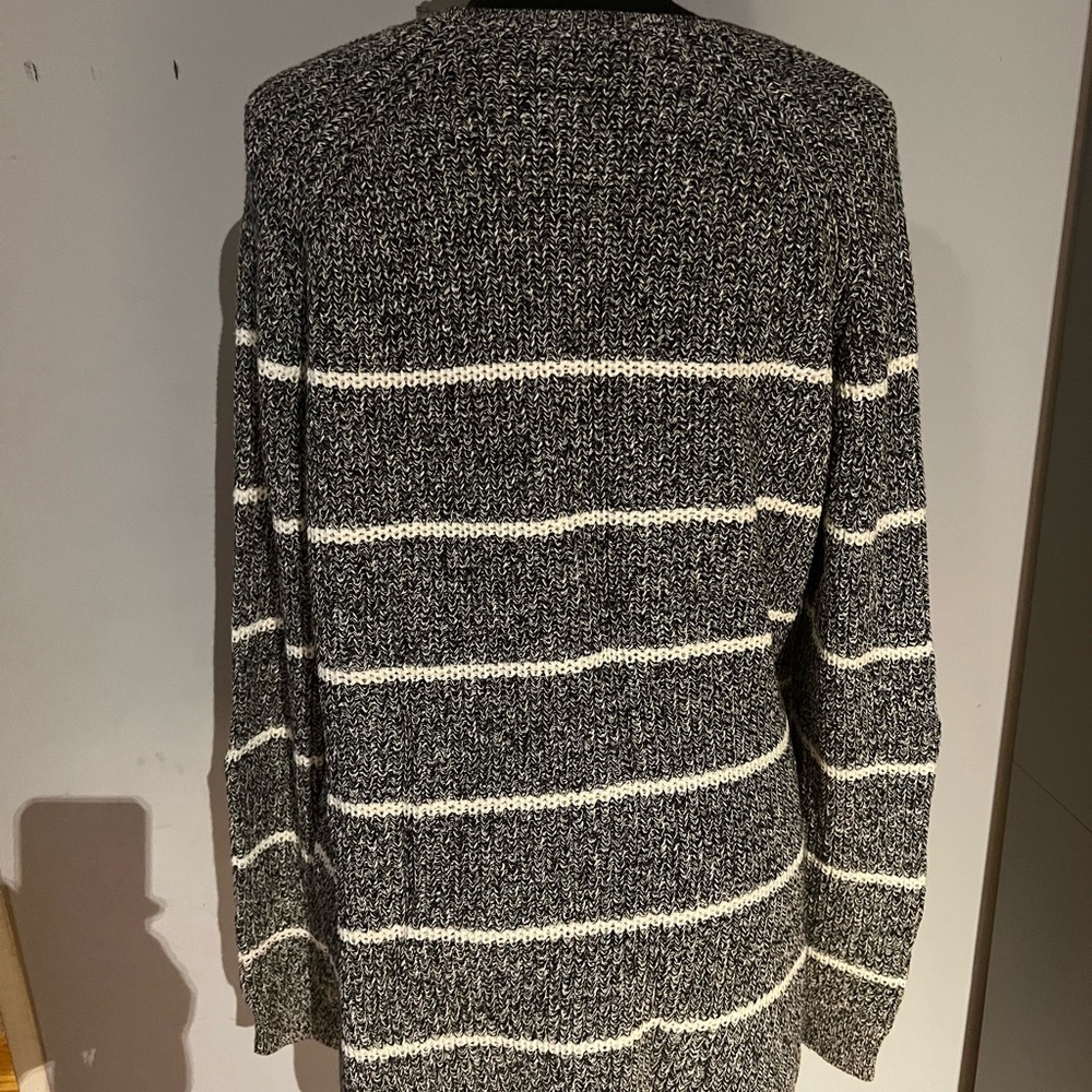 Liz Claiborne Sweater